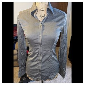 New York & Company Long Sleeve Button-Down Shirt XS